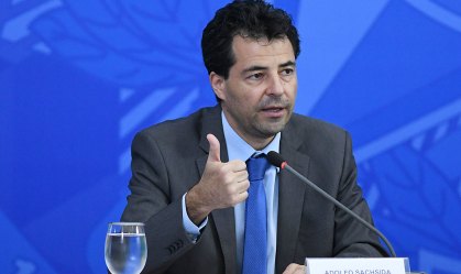 Liberação do FGTS não gera impacto inflacionário, diz Adolfo Sachsida à CNN