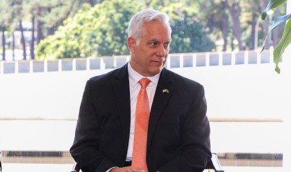 COP26: Meta estipulada está longe do ideal, diz encarregado de Negócios dos EUA