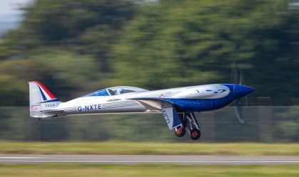 Avião Rolls Royce