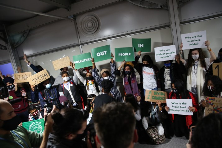 Grupos de povos indígenas têm feito campanha por qualquer acordo que inclua proteções estritas de direitos humanos e cláusulas que protejam suas terras / UN Climate Change