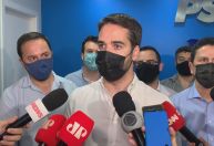 “Não há desgaste no PSDB”, diz Eduardo Leite ao comentar sobre prévias
