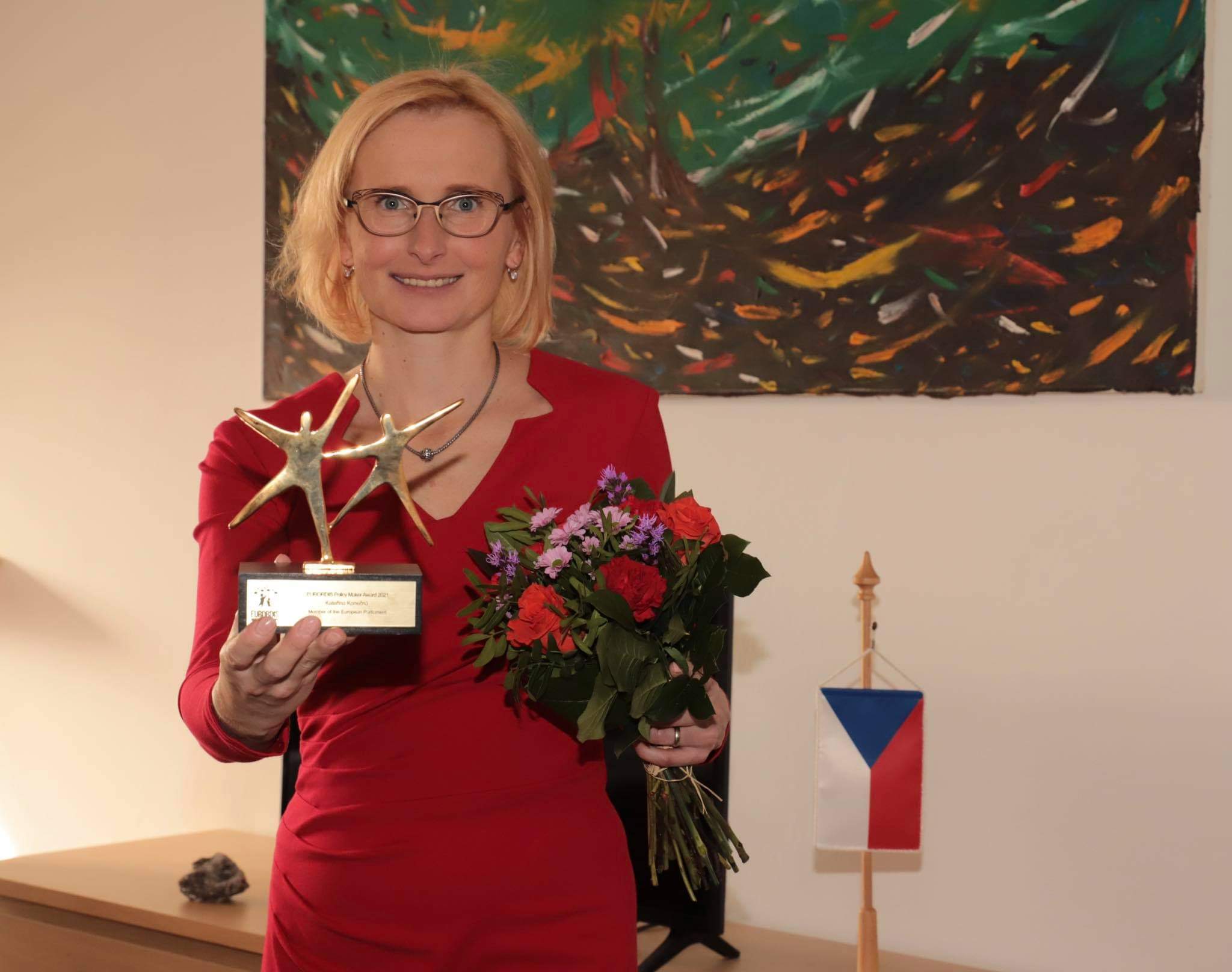 A parlamentar tcheca Katerina Konecna; ela assumiu a liderança por KSCM após renuncia de Vojtech Filip