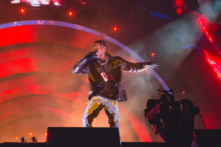 Travis Scott durante show. / Rick Kern/Getty Images