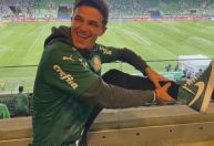 Piloto de Fórmula 1, Lando Norris acompanha jogo do Palmeiras no Brasileirão
