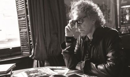 Morre Mick Rock, fotógrafo da efervescência musical dos anos 1970
