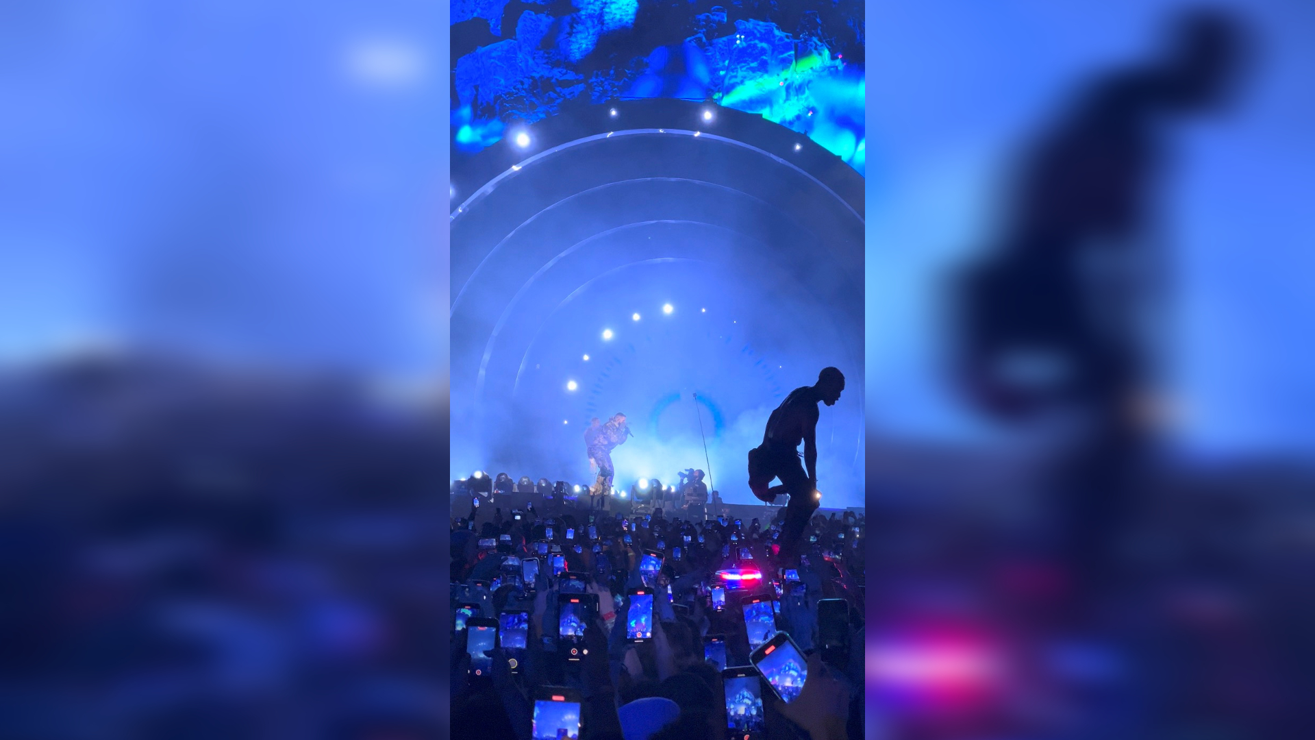 Multidão em festival de música Astroworld, no Texas