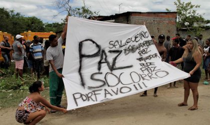 CORPOS ACHADOS PELOS OS MORADORES, DO COMPLEXO DO SALGUEIRO, DO CONFRONTRO DE SÁBADO, NESTA SEGUNDA-FEIRA (22)