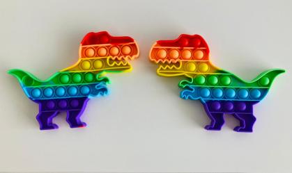 O segredo do pop-it: especialistas apontam propriedades terapêuticas em brinquedo