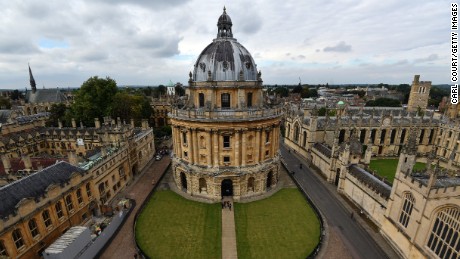 Prédio - Oxford - CNN