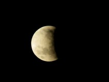 ECLIPSE LUNAR PARCIAL MAIS LONGO