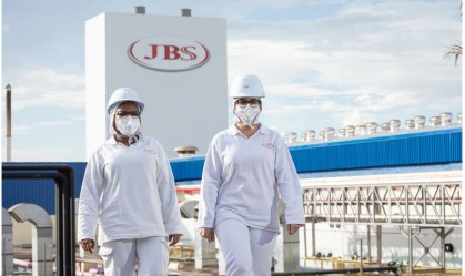 JBS anuncia dupla listagem das ações em NY e SP