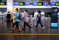 Reunião sobre restrição em aeroportos entre governo e Anvisa termina sem decisão