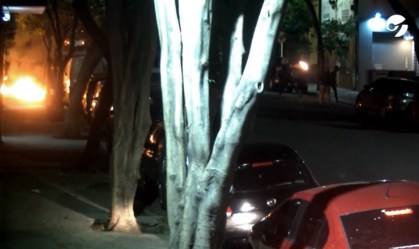 Sede do jornal Clarín é atacada