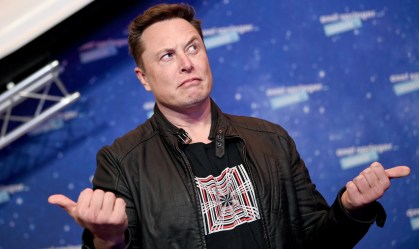 2% da riqueza de Elon Musk ajudaria a resolver fome no mundo, diz diretor da ONU