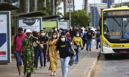 Aumento da Covid-19 é observado em 22 estados e DF, alerta Fiocruz