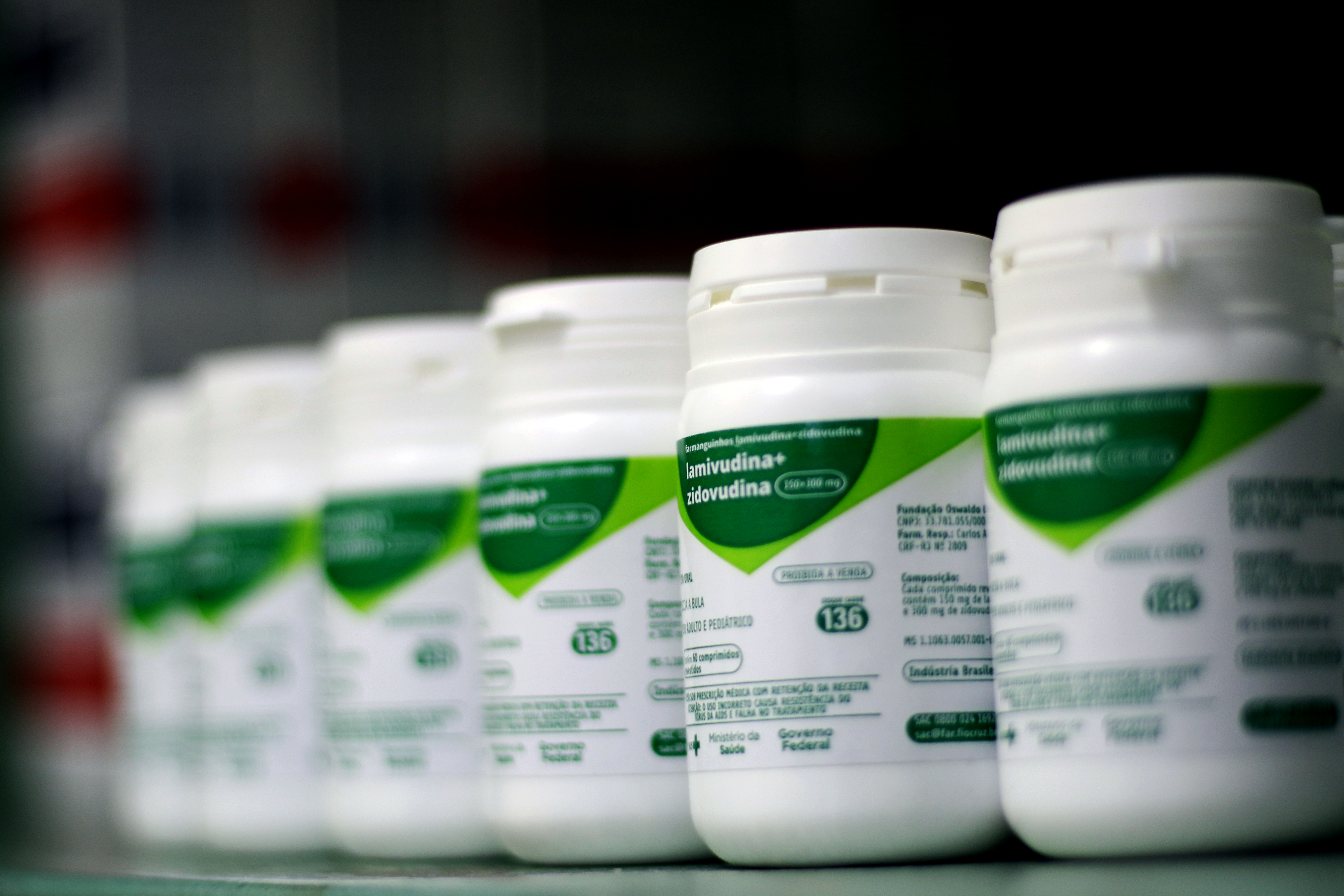 HIV | tratamento | medicamento antirretroviral