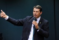 CBF demite Leonardo Gaciba da presidência da Comissão de Arbitragem