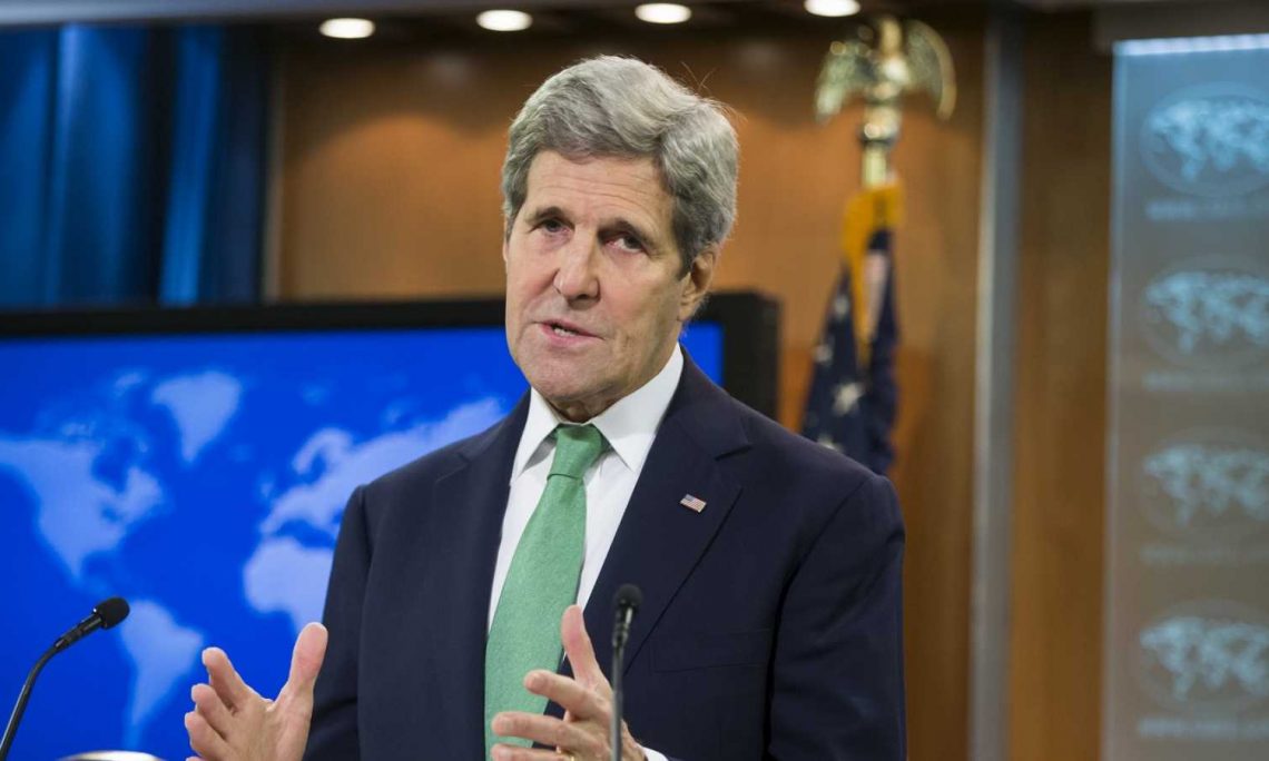 Enviado especial dos EUA, John Kerry comemora promessas do Brasil sobre o clima