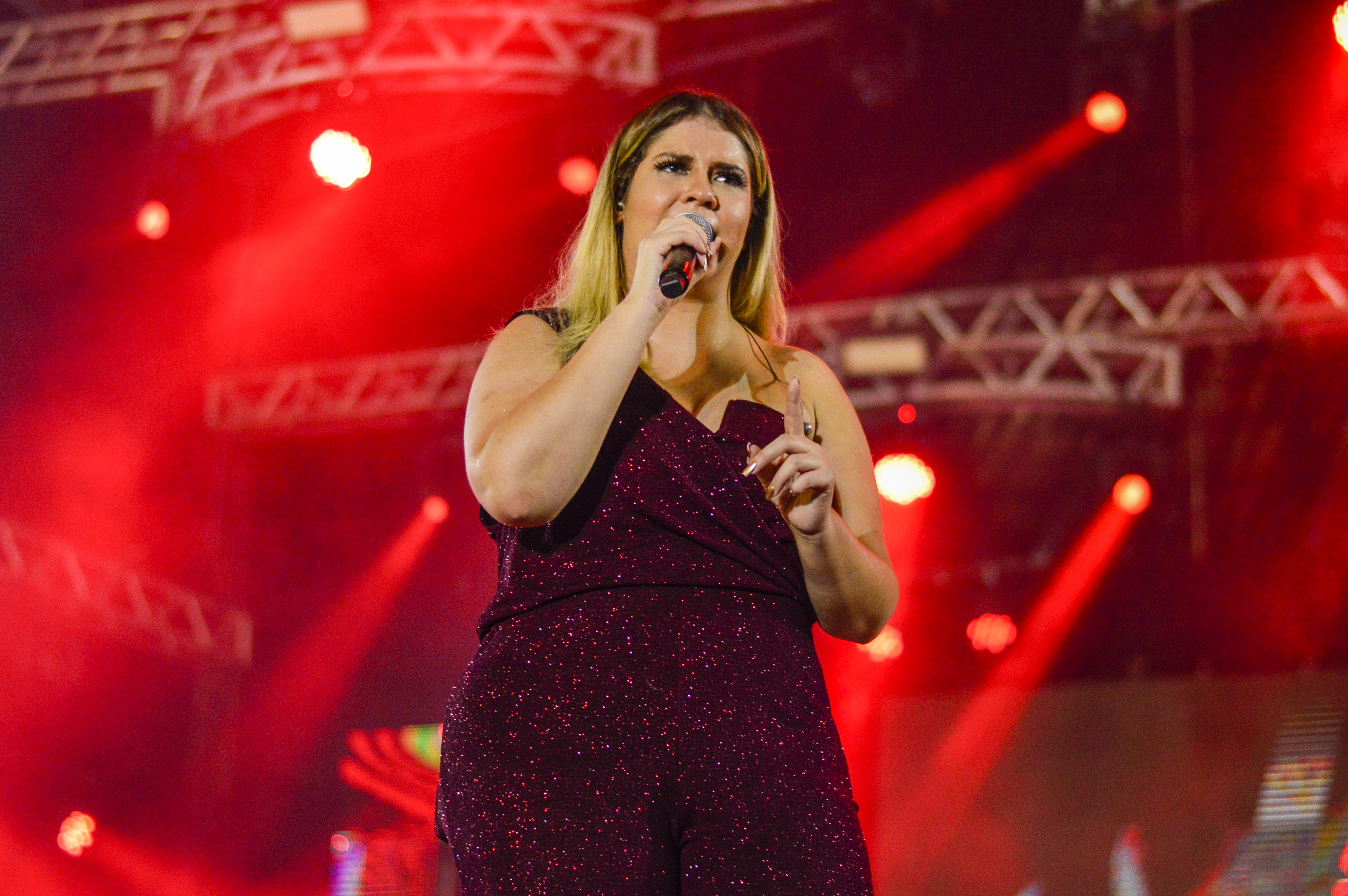 Marília Mendonça | cantora