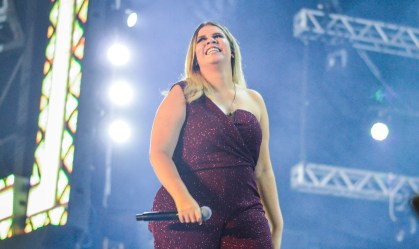 Marília Mendonça é homenageada pela Academia Latina de Gravação