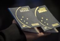 Espera por entrevista para visto de turismo americano chega a 321 dias em São Paulo