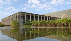 Itamaraty se manifesta sobre plano de paz de Trump para Faixa de Gaza