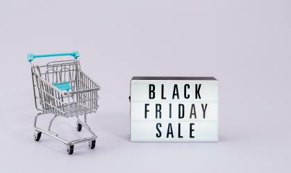 Vendas da Black Friday nos EUA sobem 4,1%, puxadas por e-commerce