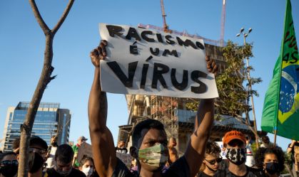 No dia da abolição da escravatura, movimento negro processa Estado por racismo