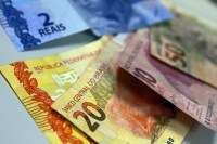 Dificuldade reside no cumprimento da meta fiscal a partir de 2026, diz IFI