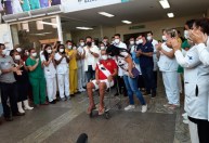 Último paciente com Covid em hospital de referência do Rio recebe alta