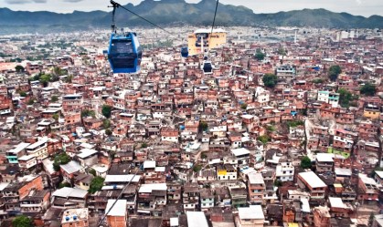 Após 50 anos, IBGE volta a usar termo 'favelas' no Censo a pedido de moradores