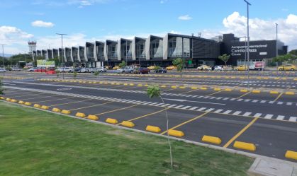 Duas explosões em aeroporto da Colômbia deixam três mortos