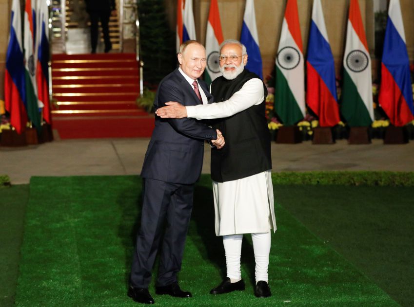 Presidente da Rússia, Vladimir Putin, se reúne com primeiro-ministro da Índia, Narendra Modi, em Nova Délhi 06/12/2021 REUTERS/Adnan Abidi / REUTERS