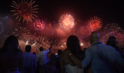 Prefeitura e Governo do estado se reúnem para decidir sobre Réveillon no Rio