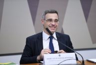 CCJ aprova indicação de André Mendonça para vaga no STF