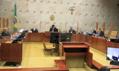 STF forma maioria à obrigatoriedade do passaporte da vacina para entrada no Brasil