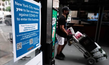 Nova York exigirá certificado de vacina para trabalhadores do setor privado