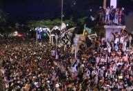 Com show de Bell Marques, Atlético-MG comemora título com torcida em BH
