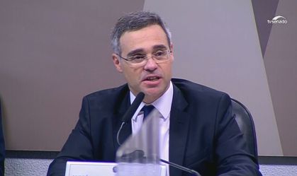 3º caso da Ômicron no Brasil, sabatina de André Mendonça e mais de 1º de dezembro