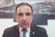 Mantivemos proposta como veio do Executivo, diz relator sobre verba a policiais