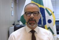 Decisão de vacinar crianças é 100% técnica, diz diretor da Anvisa