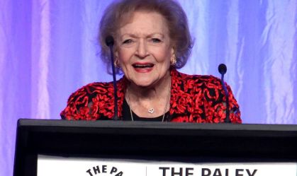 Atriz e comediante americana Betty White morre aos 99 anos