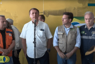 Bolsonaro fala em reconstrução após enchentes na Bahia e em Minas Gerais