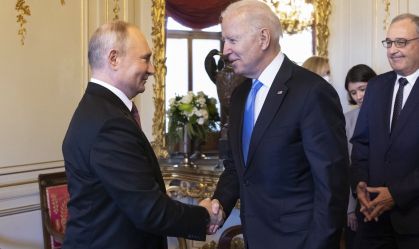 Putin e Biden perdem se houver conflito armado na Ucrânia, diz especialista
