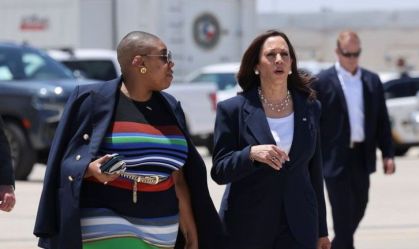 Kamala Harris e Symone Sanders