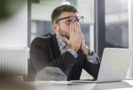 Entenda a síndrome de Burnout, reconhecida como fenômeno ocupacional pela OMS