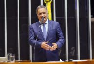 Não sei se aliança de Alckmin com Lula será assimilada pelos eleitores, diz Aécio
