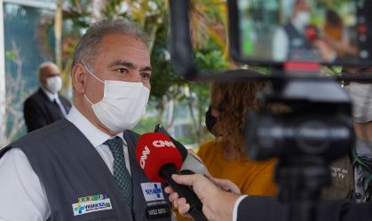 Saúde anuncia doação de 10 milhões de vacinas da Covid-19 a países pobres