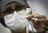 Vacinas da gripe não cobrem cepa do vírus que está circulando, aponta pesquisa