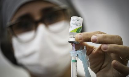 Vacinas da gripe não cobrem cepa do vírus que está circulando, aponta pesquisa